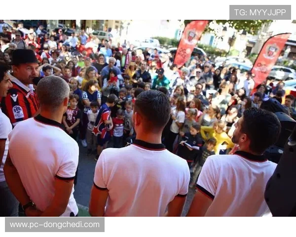 尼斯俱乐部启动社区项目，试图修复与球迷关系